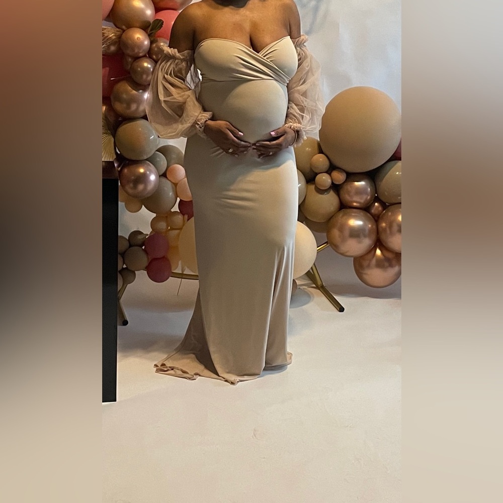 Maternity Dress great for baby shower or Maternity shoot